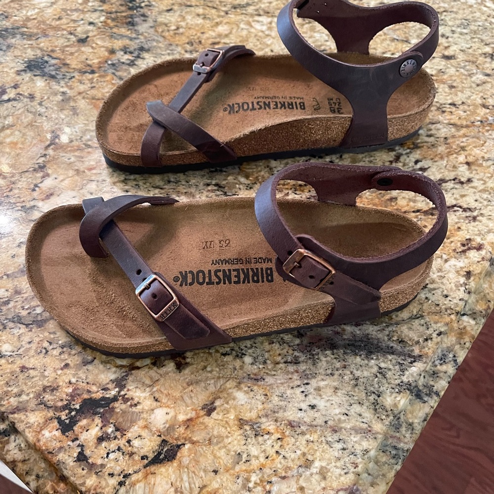 Brand new w/o tags Birkenstock sandals